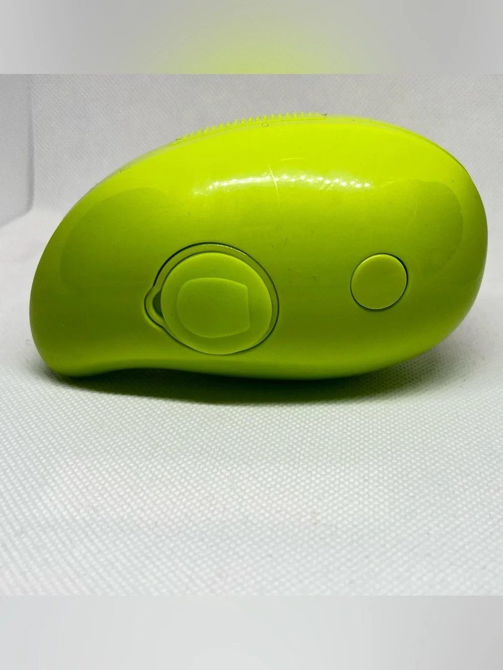 Dumpill 3-in-1 Rechargeable Electric Steam Mist Pet Grooming Spa Brush BNWT